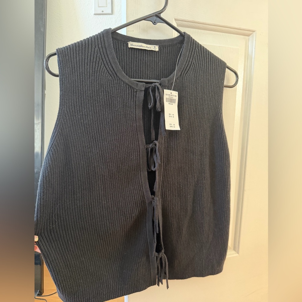 Abercrombie & Fitch black Tie-Front Tank Top sweater